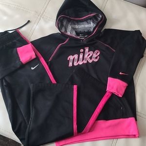 Nike therma -fit hoodie set